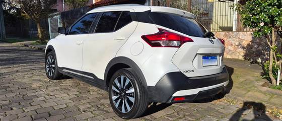 NISSAN KICKS 1.6 16V FLEXSTART SV 4P XTRONIC NISSAN KICKS 1.6 16V FLEXSTART SV 4P XTRONIC